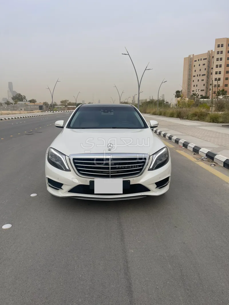 2015 مرسيدس - بنز إس 400