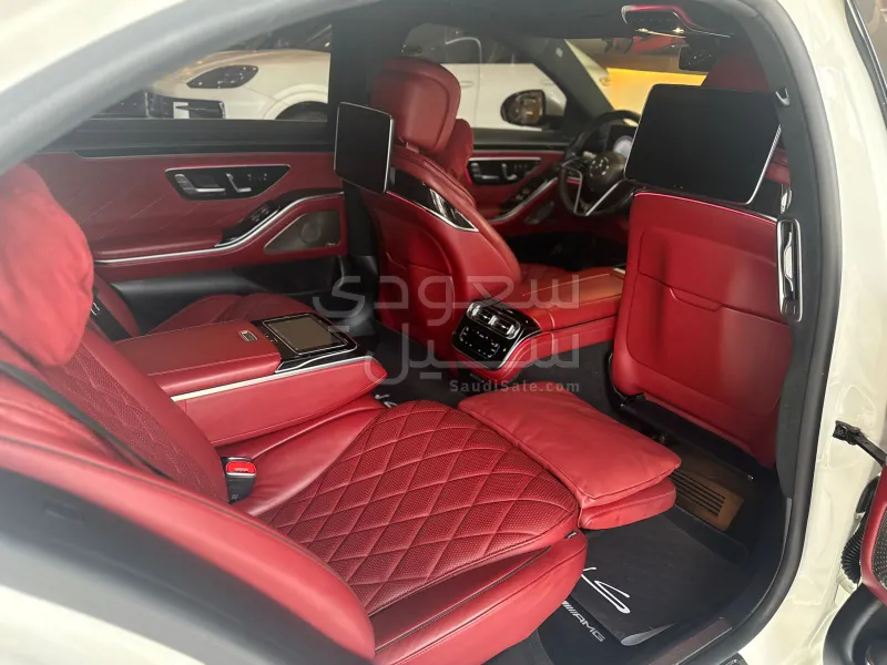 2022 Mercedes-Benz S 580