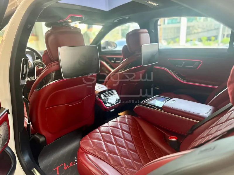 2022 Mercedes-Benz S 580