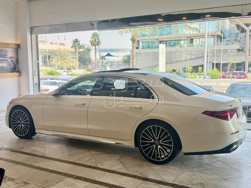 2022 Mercedes-Benz S 580