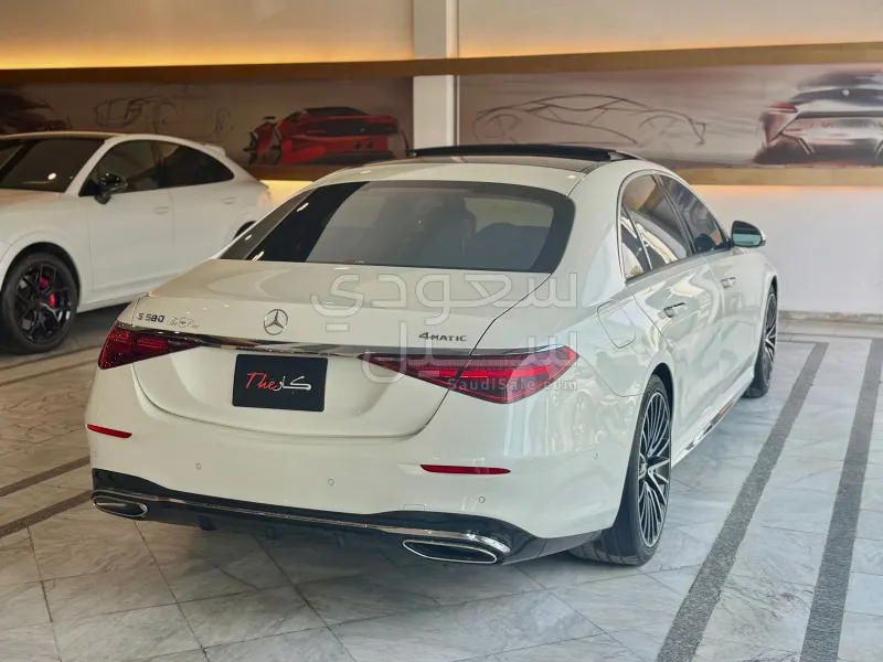 2022 Mercedes-Benz S 580