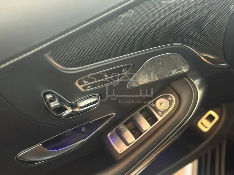 2015 Mercedes-Benz S 63 Coupe