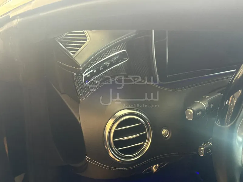 2015 Mercedes-Benz S 63 Coupe