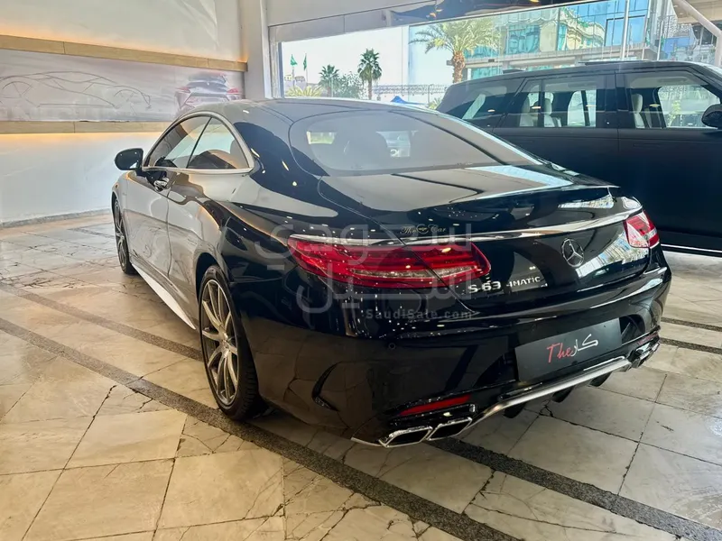 2015 Mercedes-Benz S 63 Coupe