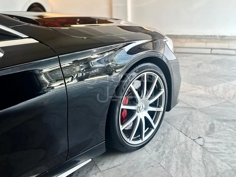 2015 Mercedes-Benz S 63 Coupe