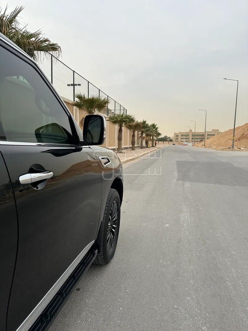 2023 نيسان باترول تيتانيوم