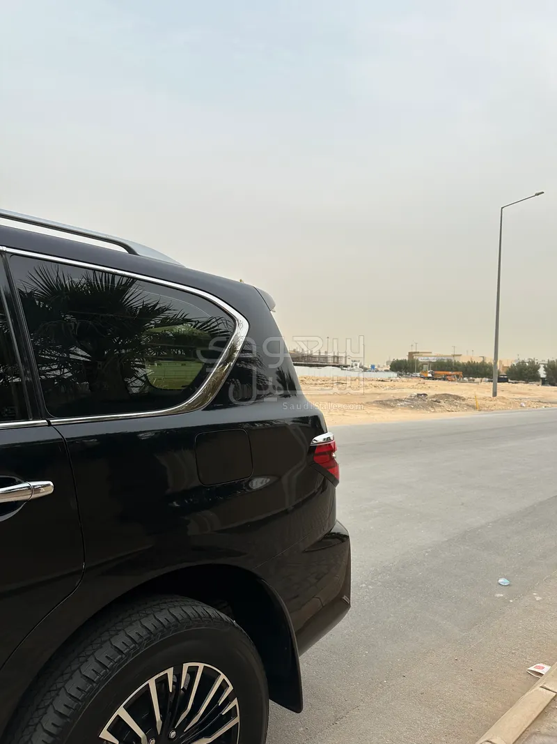 2023 نيسان باترول تيتانيوم