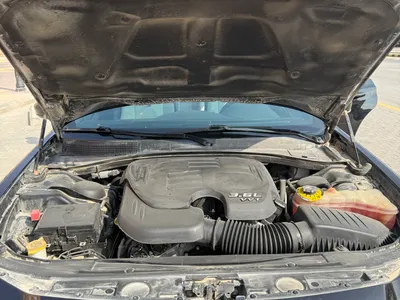 2020 كرايسلر 300 اس