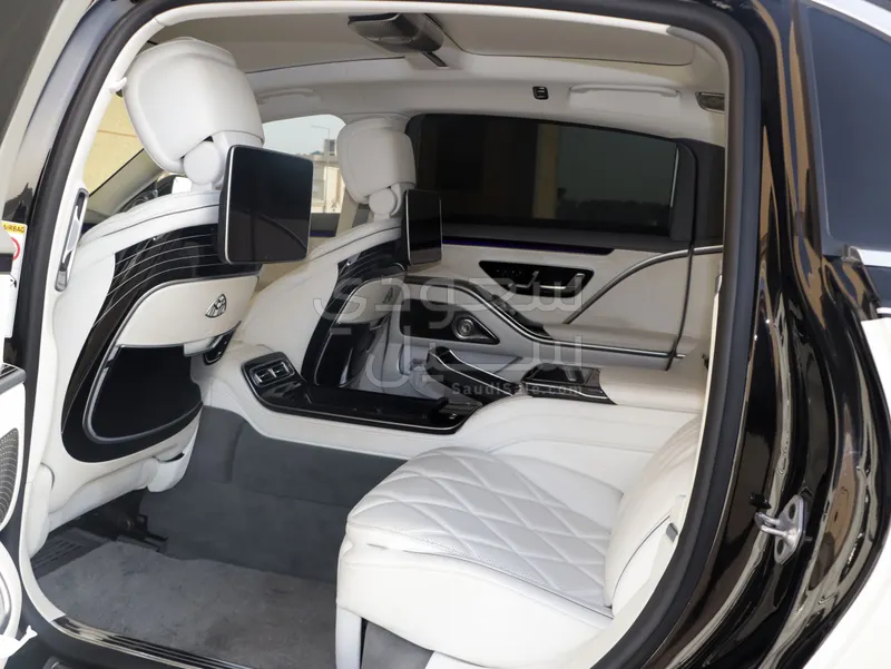 2022 مرسيدس - بنز إس 580 مايباخ