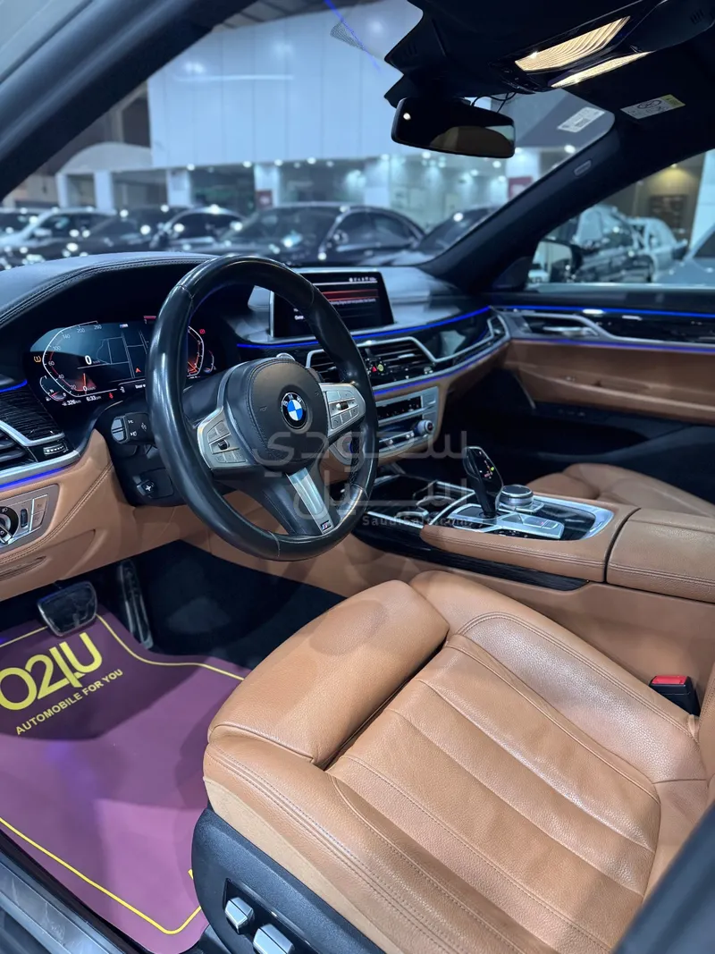 2021 بي ام دبليو الفئة السابعة 740 إل أي