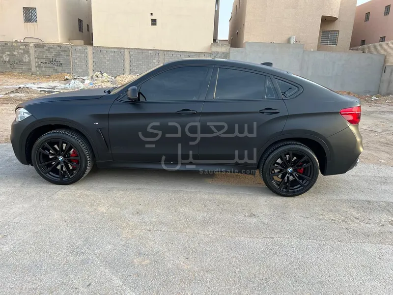 2016 بي ام دبليو الفئة اكس 6 إم كت