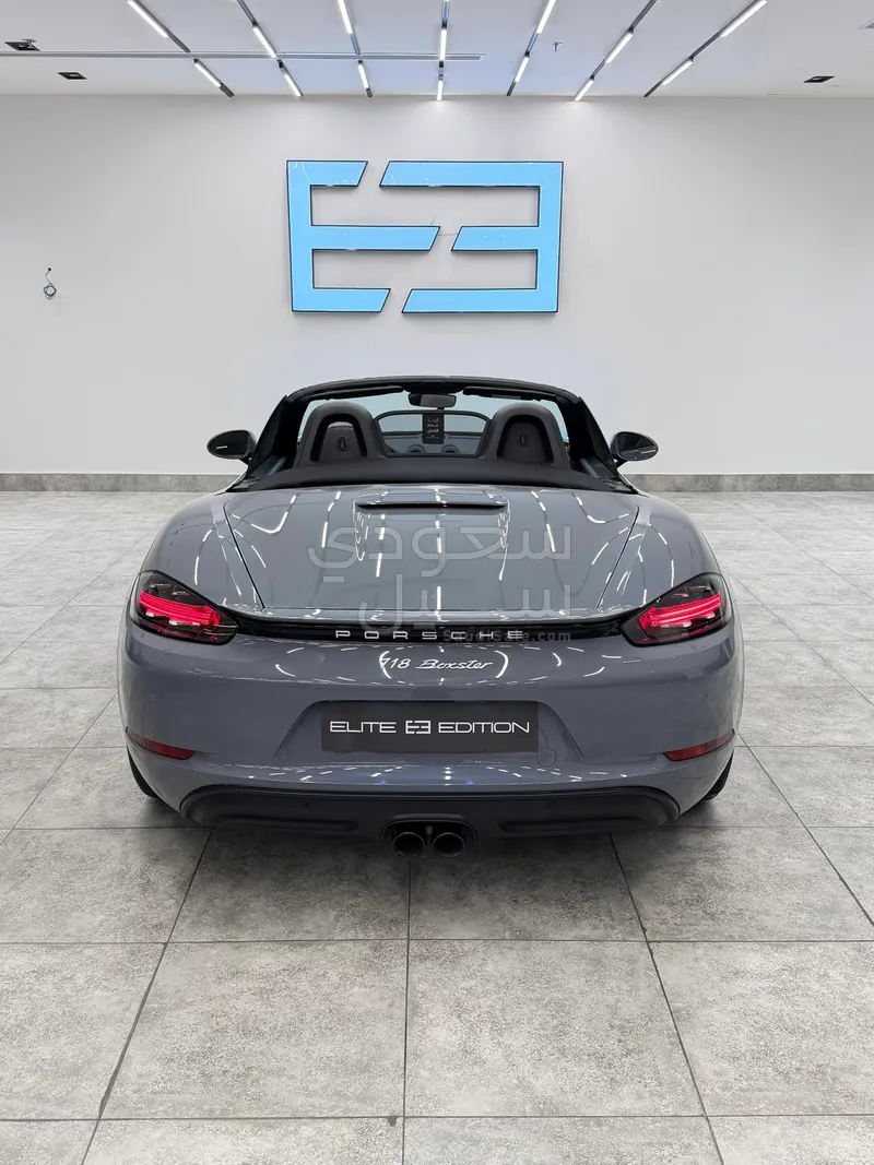 2024 بورش 718 بوكستر