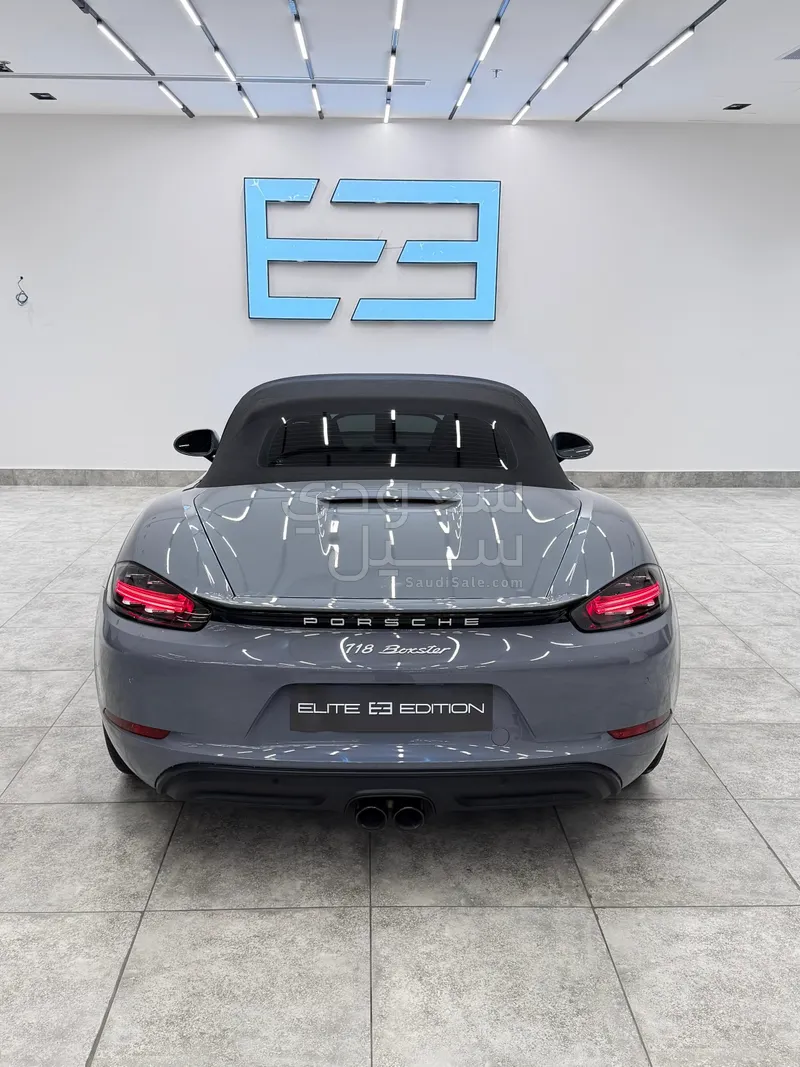 2024 بورش 718 بوكستر