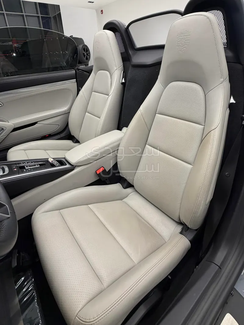 2024 بورش 718 بوكستر