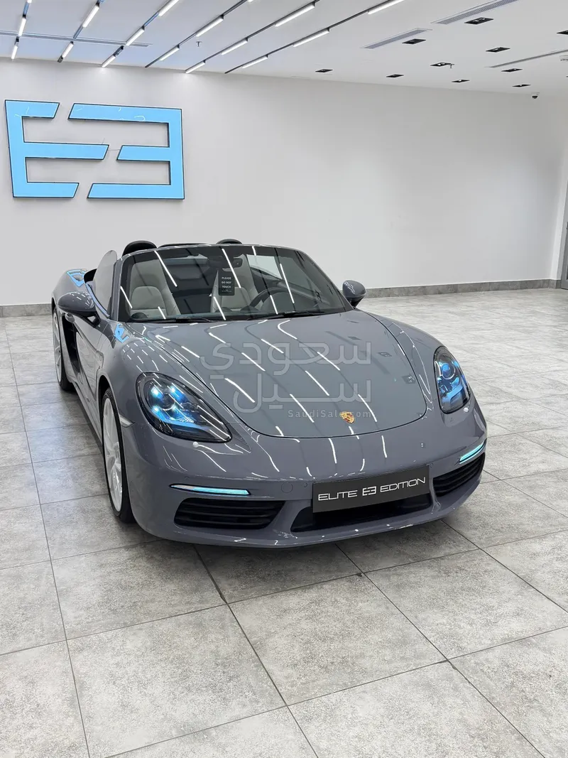 2024 بورش 718 بوكستر