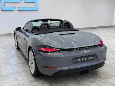 2024 بورش 718 بوكستر