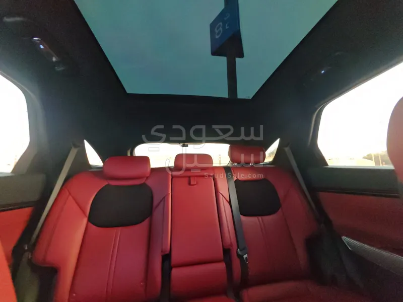 2022 جينيسيس جي في 70