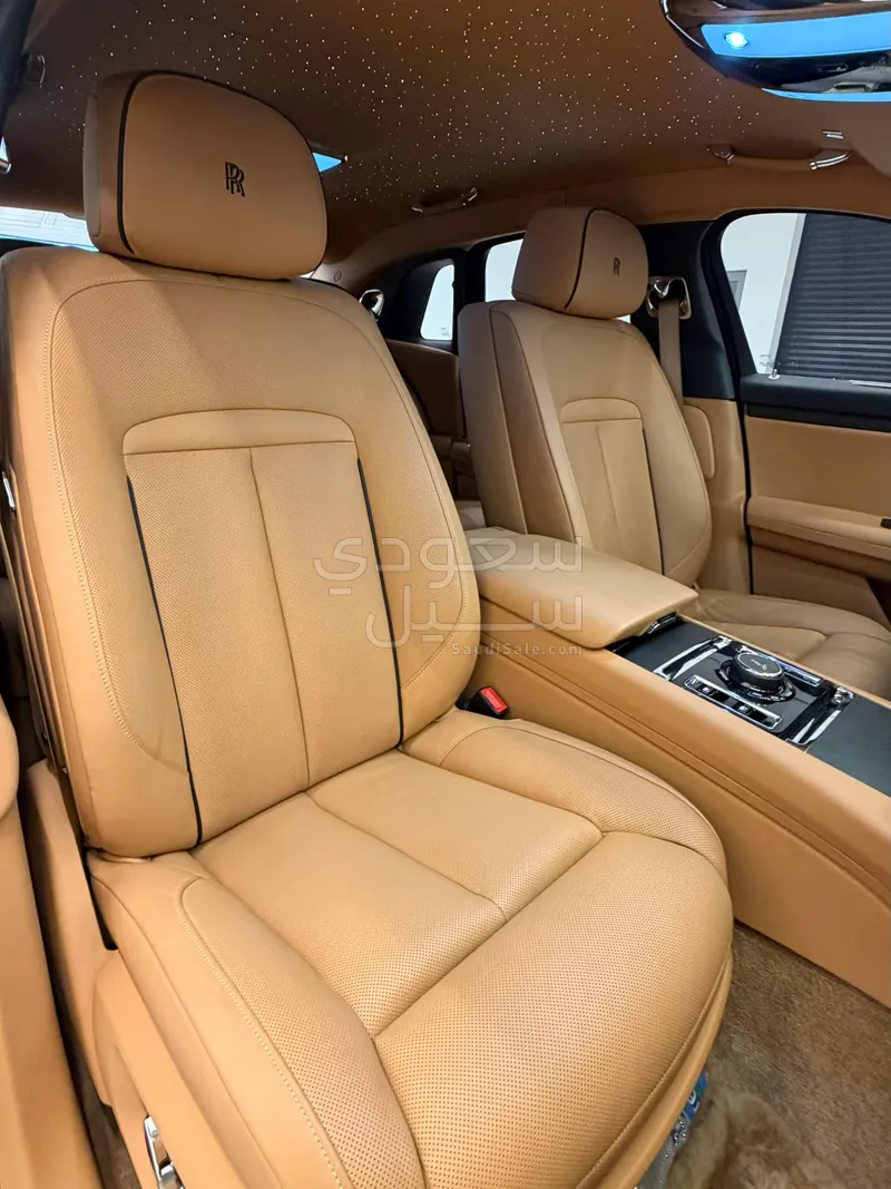 2023 رولز رويس قوست