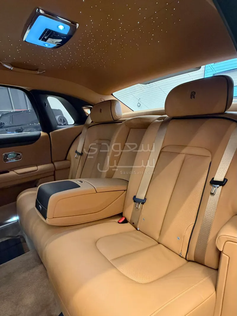 2023 رولز رويس قوست