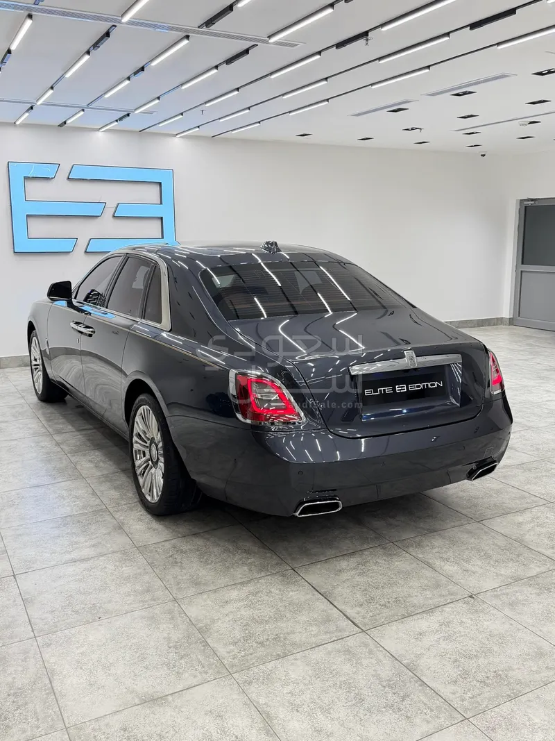 2023 رولز رويس قوست