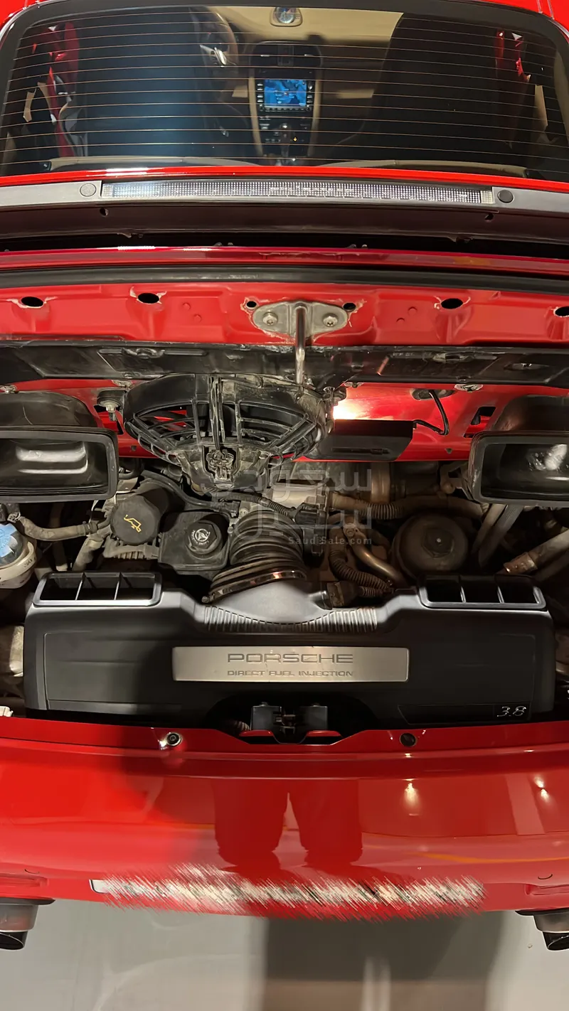 2011 بورش 911 كاريرا 4 اس