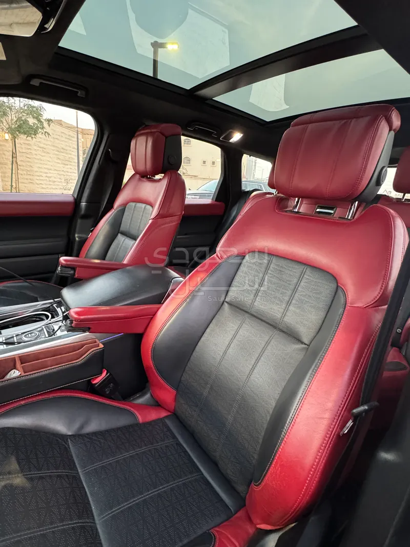 2020 لاند روفر رينج روفر سبورت اوتوبيوجرافي