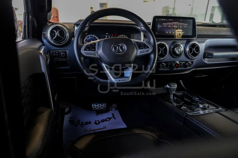 2022 بايك بي جاي 40 اس