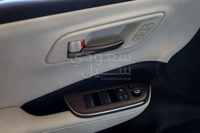 2026 تويوتا كراون