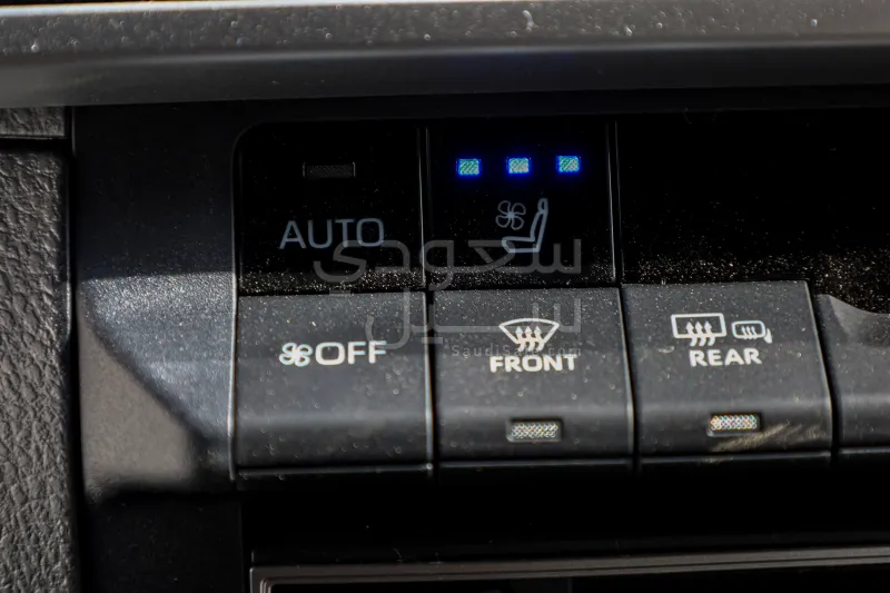 2026 تويوتا كامري لومير