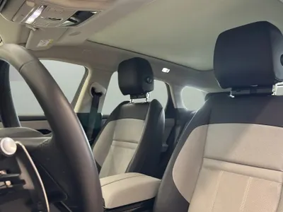 2025 لاند روفر رينج روفر ايفوك