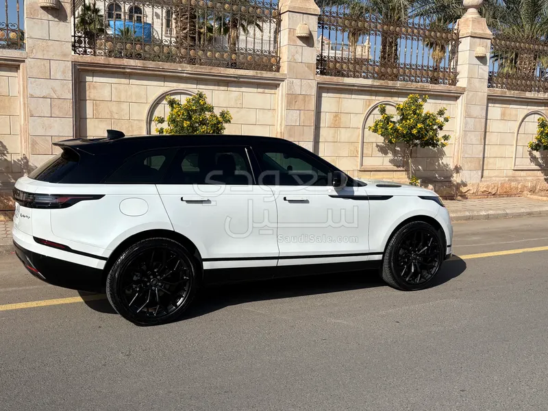 2025 لاند روفر رينج روفر فيلار اتش اس اي