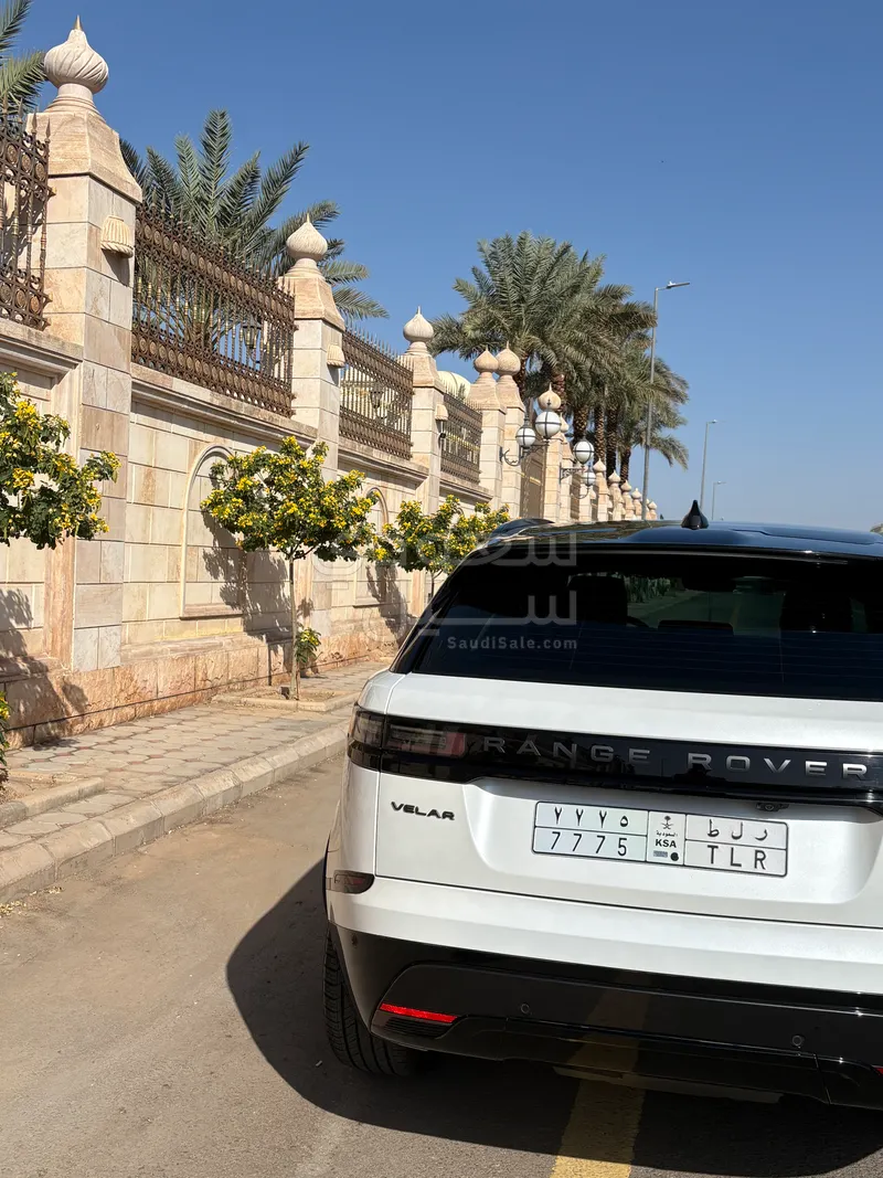 2025 لاند روفر رينج روفر فيلار اتش اس اي