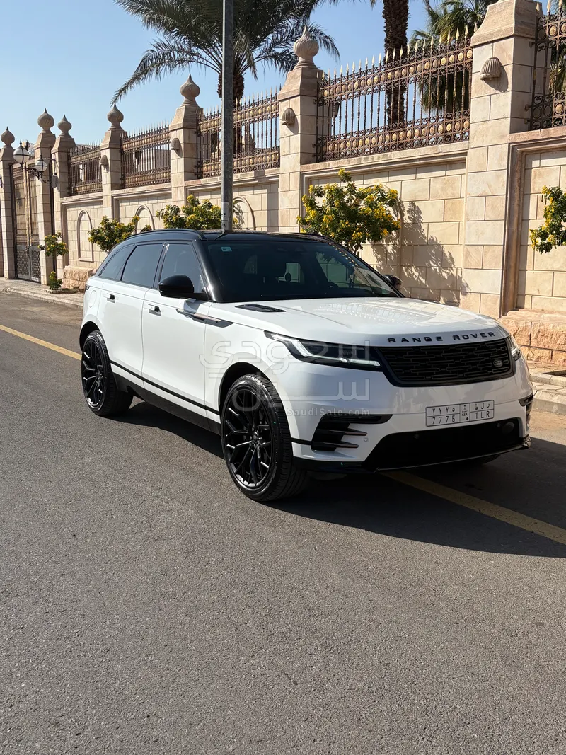 2025 لاند روفر رينج روفر فيلار اتش اس اي