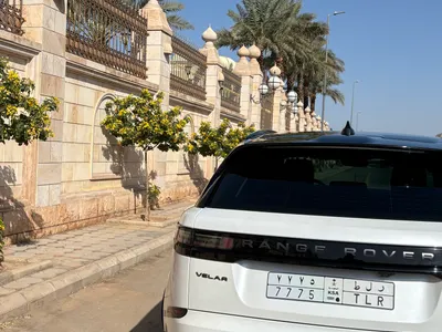 2025 لاند روفر رينج روفر فيلار اتش اس اي