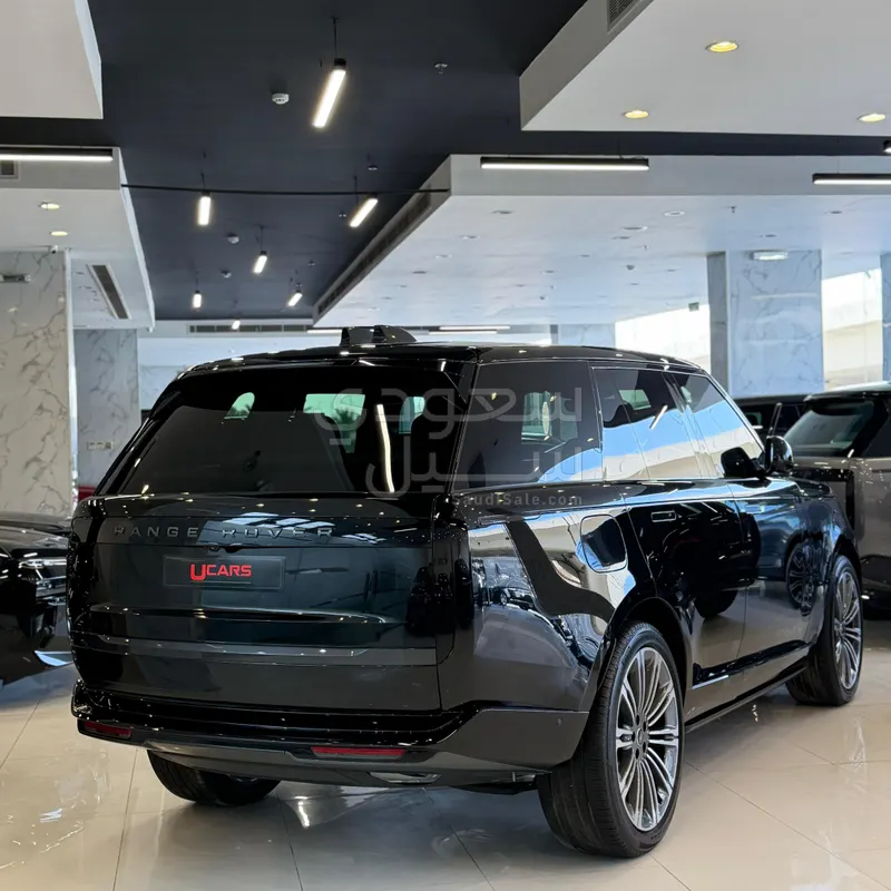 2025 لاند روفر رينج روفر فوج