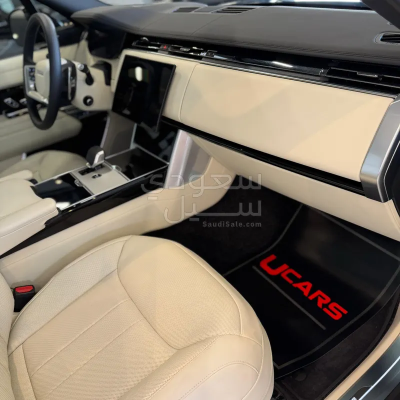 2025 لاند روفر رينج روفر فوج