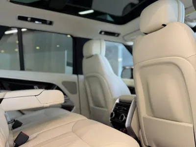 2025 لاند روفر رينج روفر فوج