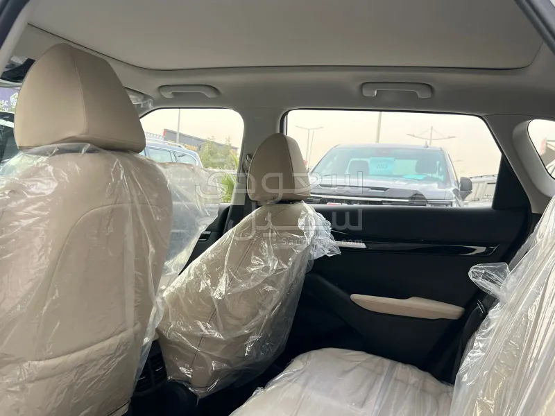 2025 كيا سيلتوس