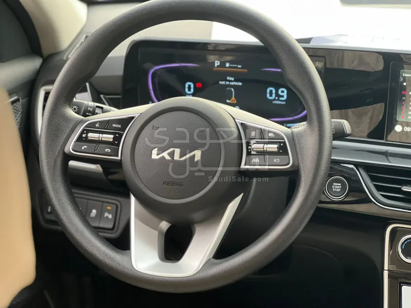 2025 كيا سيلتوس