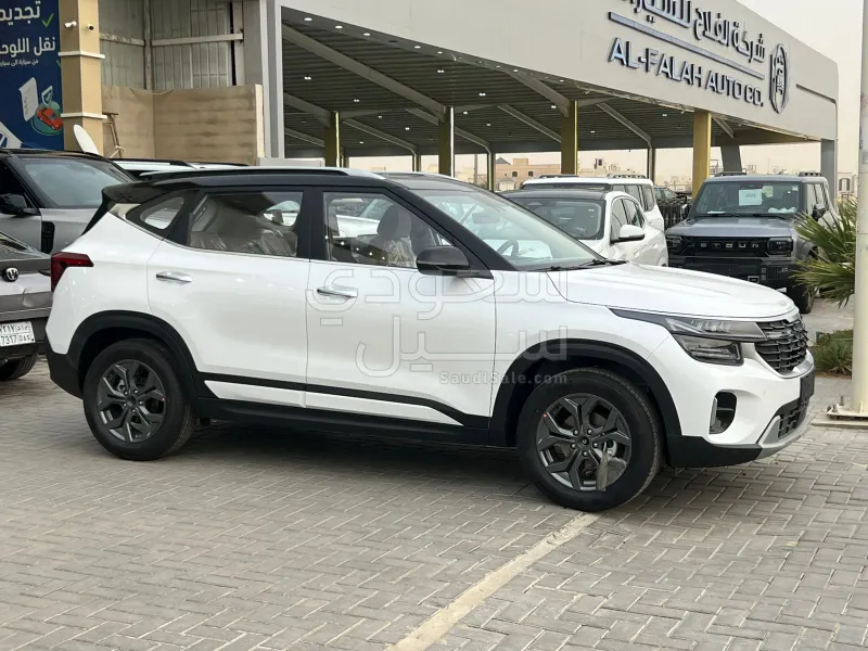 2025 كيا سيلتوس