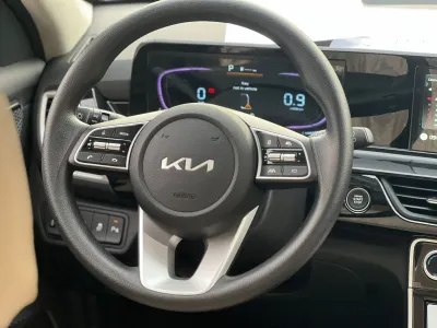 2025 كيا سيلتوس