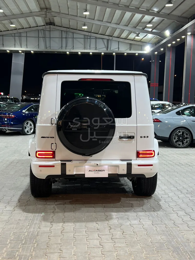 2025 مرسيدس - بنز جي 63 أي إم جي