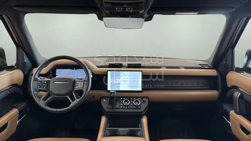 2025 لاند روفر ديفيندر اتش اس اي