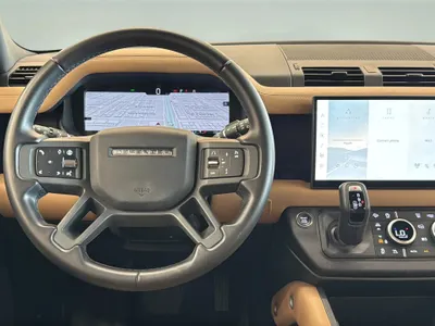 2025 لاند روفر ديفيندر اتش اس اي