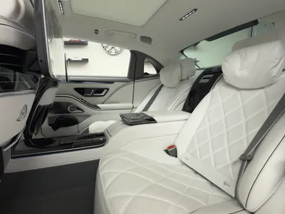 2022 مرسيدس - بنز إس 680 مايباخ