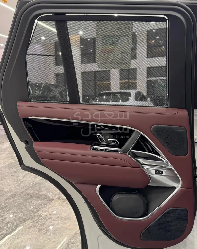 2023 لاند روفر رينج روفر اوتوبيوغرافي