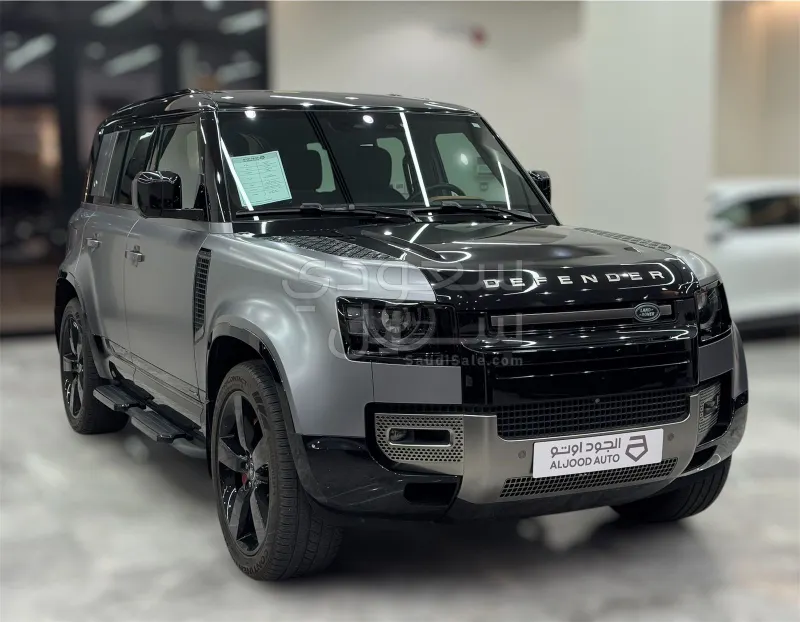 2024 لاند روفر ديفيندر اكس 110