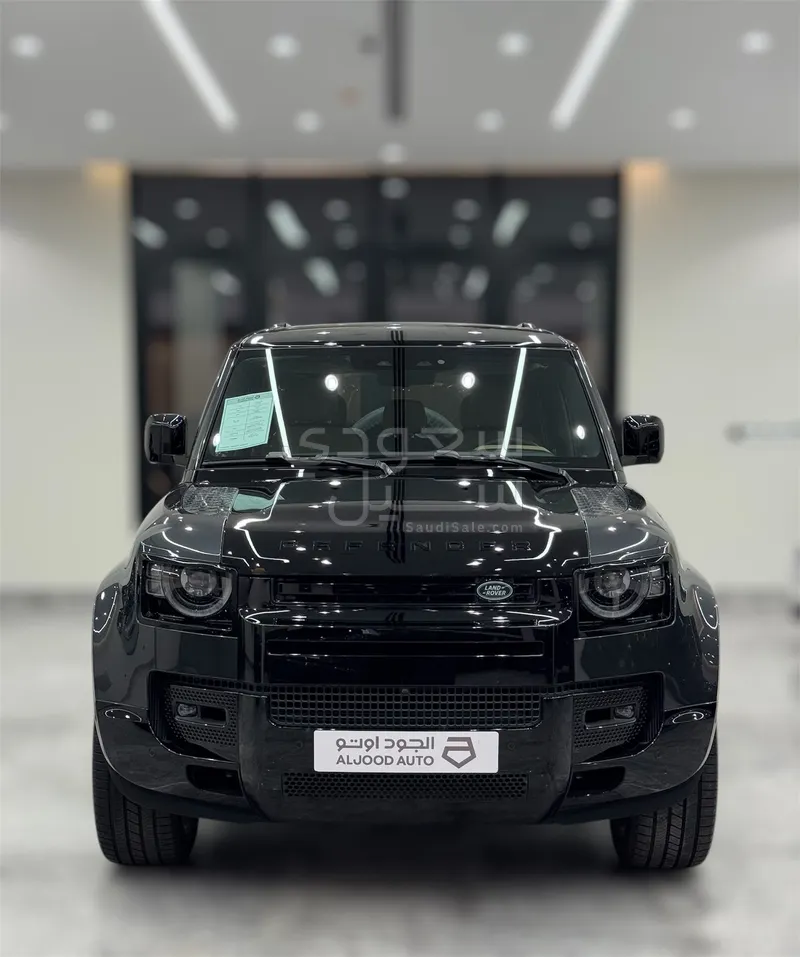 2025 لاند روفر ديفيندر اكس 110