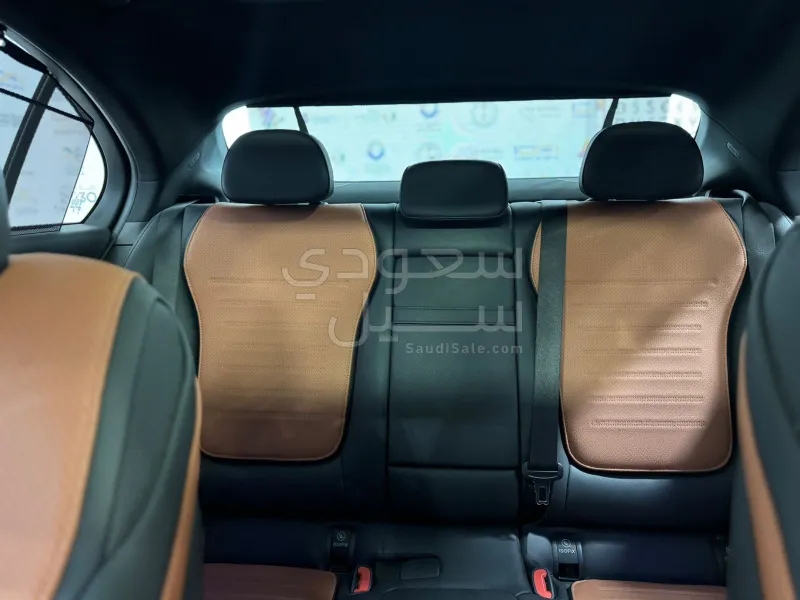 2024 مرسيدس - بنز سي 200