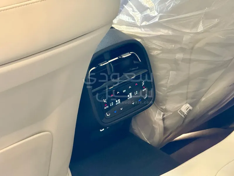 2024 مرسيدس - بنز إي 200 أي إم جي